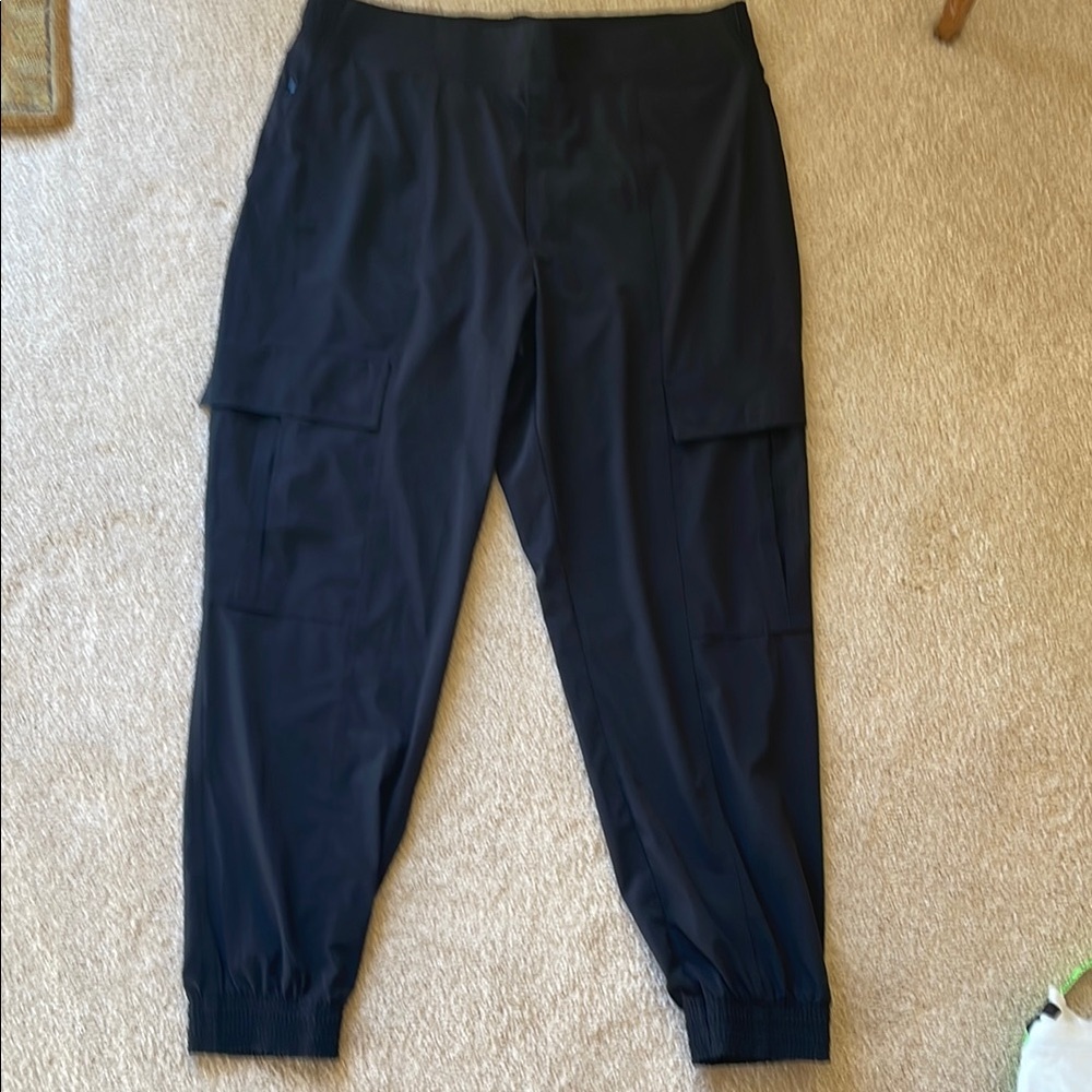Athleta cargo pants